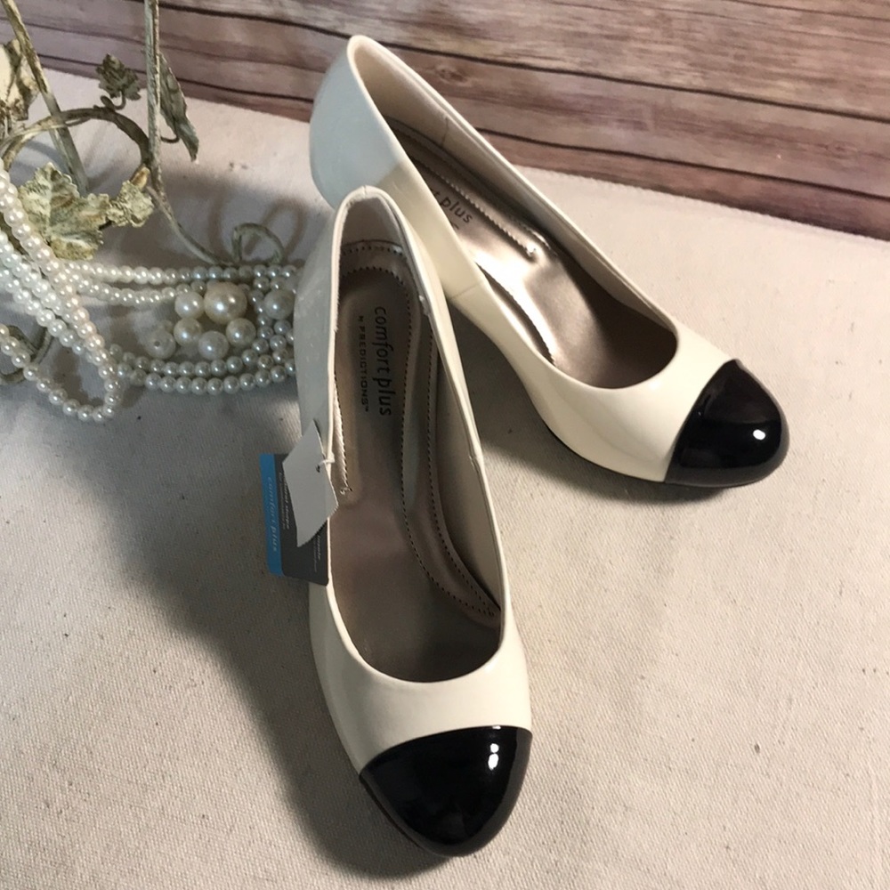 Vintage pumps
